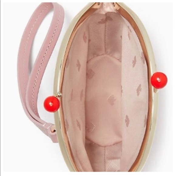 Kate Spade Posie Take The Cake Cupcake Wristlet  NWT - Picture 2 of 5